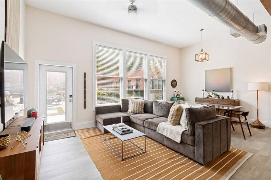 Property photo for 2502 Live Oak Street, #104, Dallas, TX