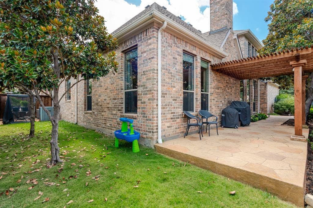 4821 Pyramid Drive, Plano, TX 75093 4821 Pyramid Drive, Plano, TX 75093