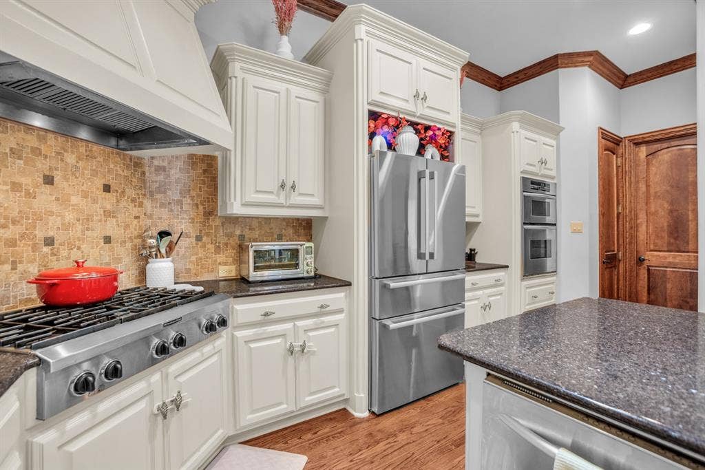 4821 Pyramid Drive, Plano, TX 75093 4821 Pyramid Drive, Plano, TX 75093