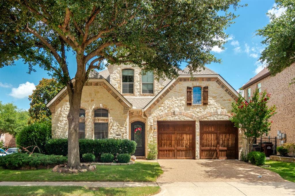 4821 Pyramid Drive, Plano, TX 75093 4821 Pyramid Drive, Plano, TX 75093