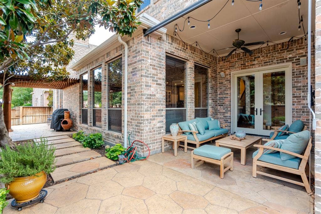 4821 Pyramid Drive, Plano, TX 75093 4821 Pyramid Drive, Plano, TX 75093