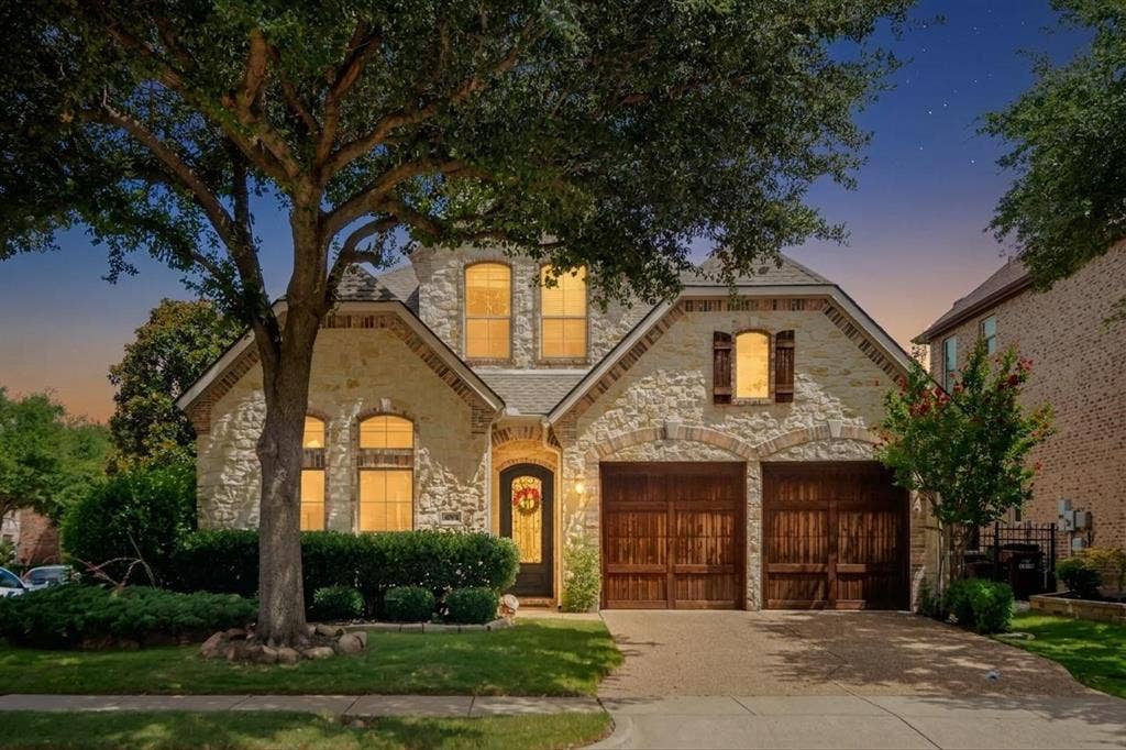 4821 Pyramid Drive, Plano, TX 75093 4821 Pyramid Drive, Plano, TX 75093