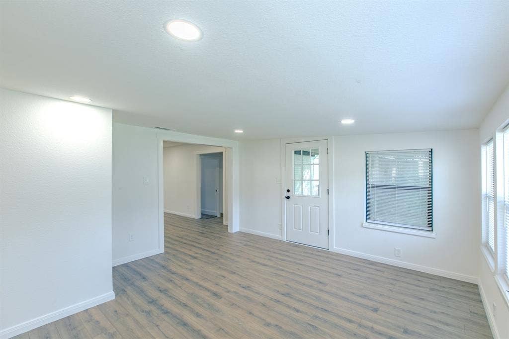 4133 Sherry Lane, Beverly Hills, TX 76711 4133 Sherry Lane, Beverly Hills, TX 76711