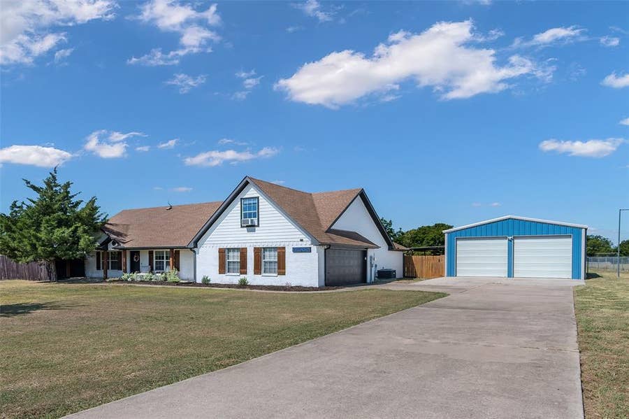 Property photo for 6560 Meadow Ridge Circle, Nevada, TX