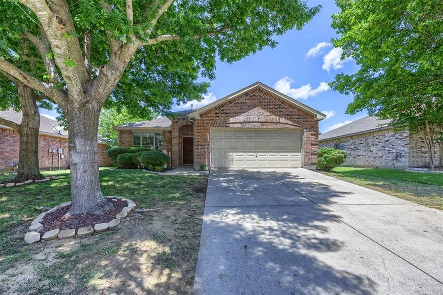 Property photo for 211 Fisherman Trail, Melissa, TX