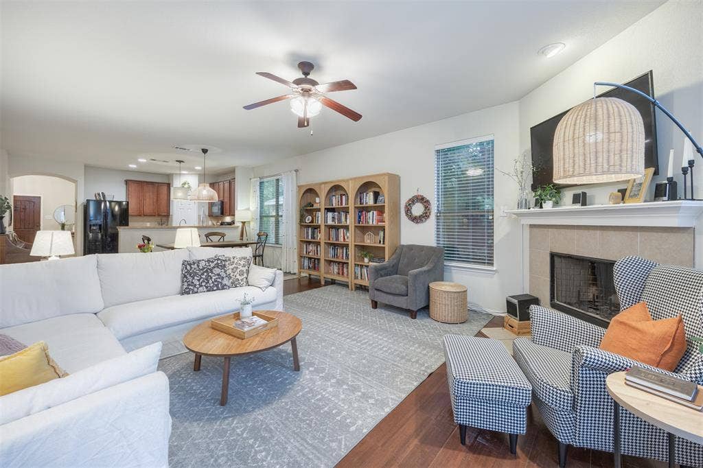 211 Fisherman Trail, Melissa, TX 75454 211 Fisherman Trail, Melissa, TX 75454