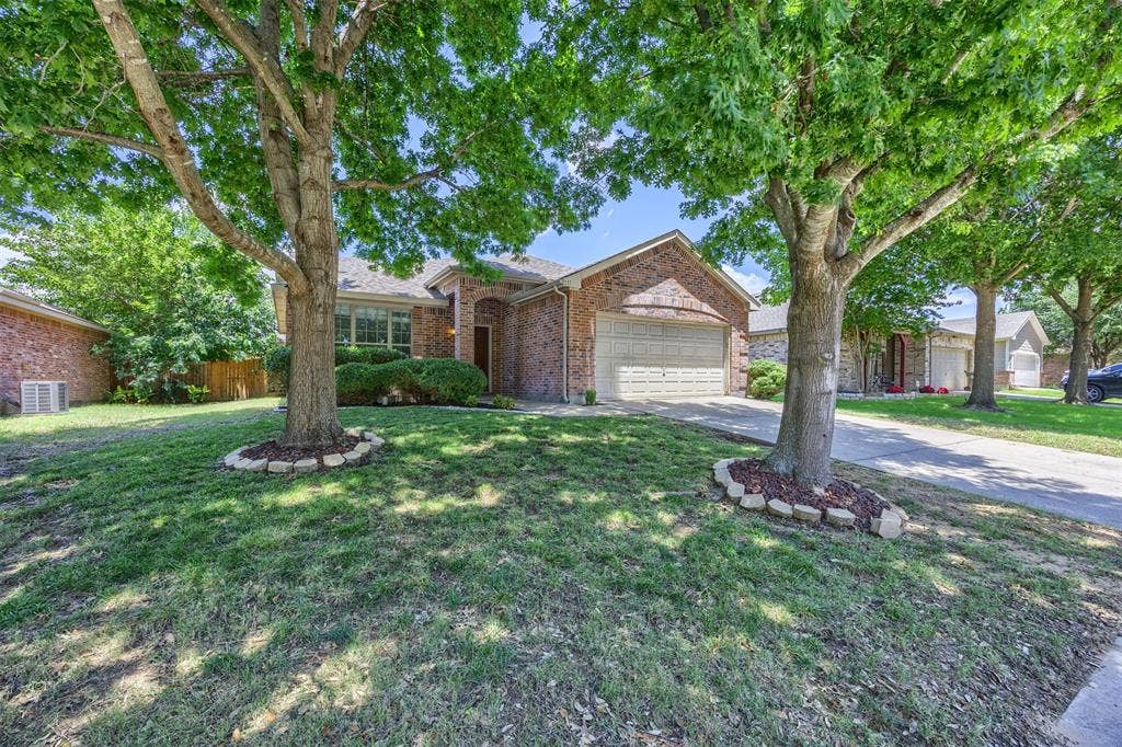 211 Fisherman Trail, Melissa, TX 75454 211 Fisherman Trail, Melissa, TX 75454