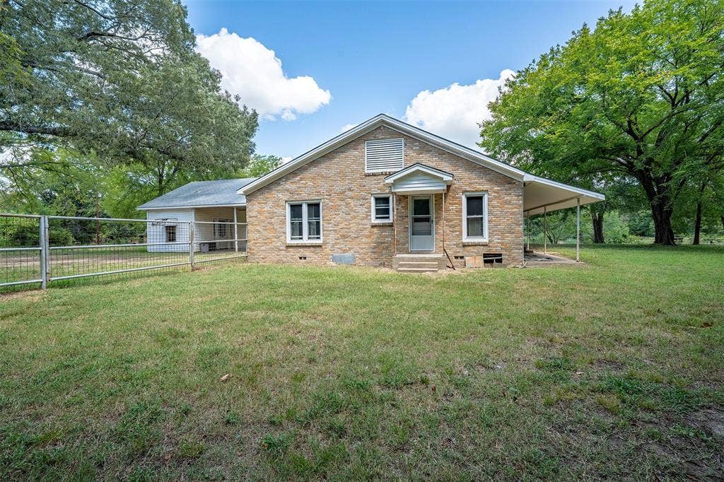 5250 Fm 2494, Athens, TX 75751 5250 Fm 2494, Athens, TX 75751
