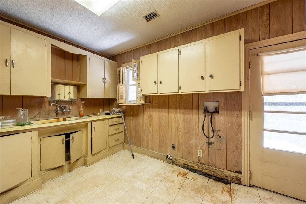 5250 Fm 2494, Athens, TX 75751 5250 Fm 2494, Athens, TX 75751