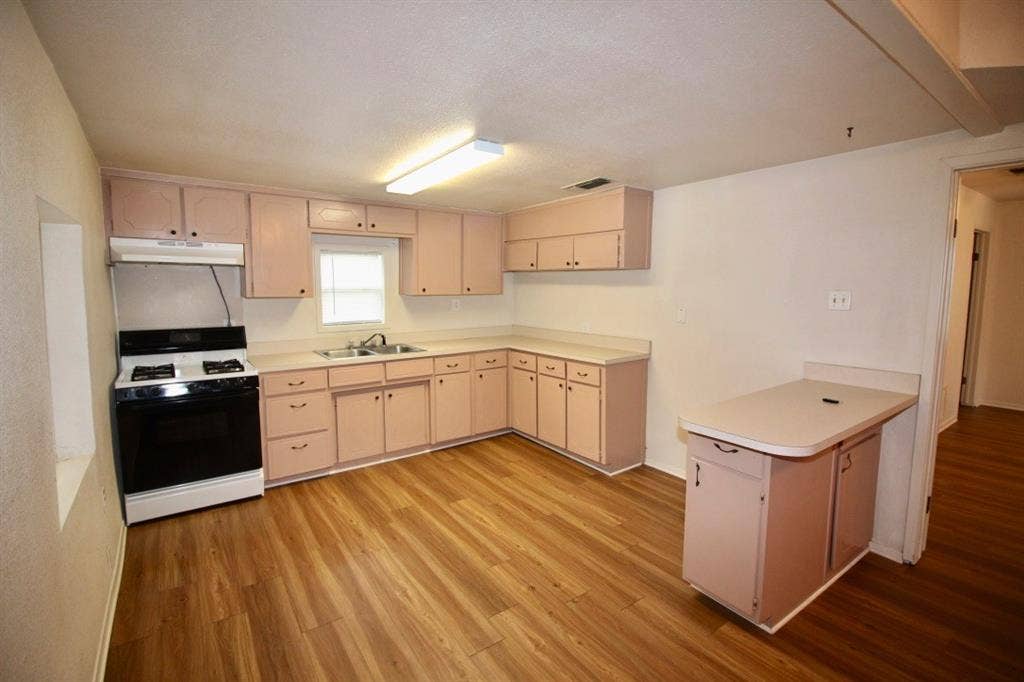 507 Edna Street, Weatherford, TX 76086 507 Edna Street, Weatherford, TX 76086