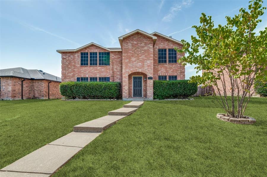 Property photo for 1030 April Showers Lane, Lancaster, TX