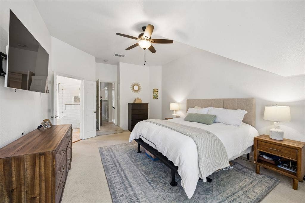 9028 Clearhurst Drive, Dallas, TX 75238 9028 Clearhurst Drive, Dallas, TX 75238
