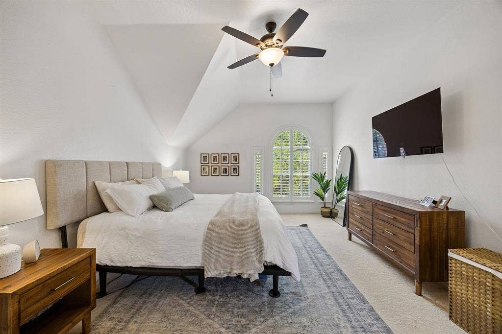 9028 Clearhurst Drive, Dallas, TX 75238 9028 Clearhurst Drive, Dallas, TX 75238