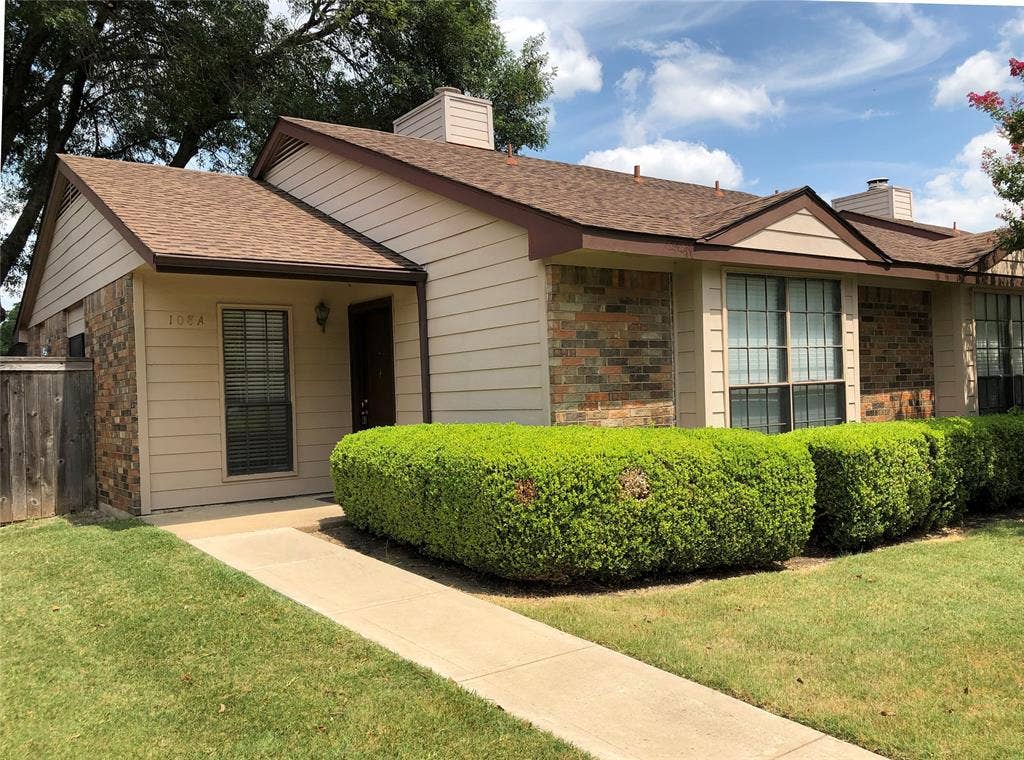 2111 E Belt Line Road, #1, Richardson, TX 75081 Nice drive up with no maintenance