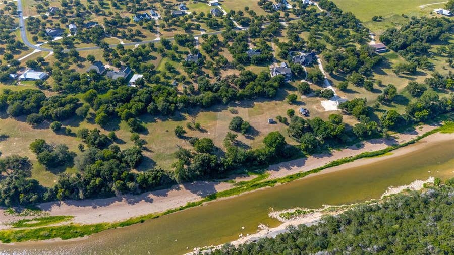 Property photo for 11008 Orchards Boulevard, Granbury, TX