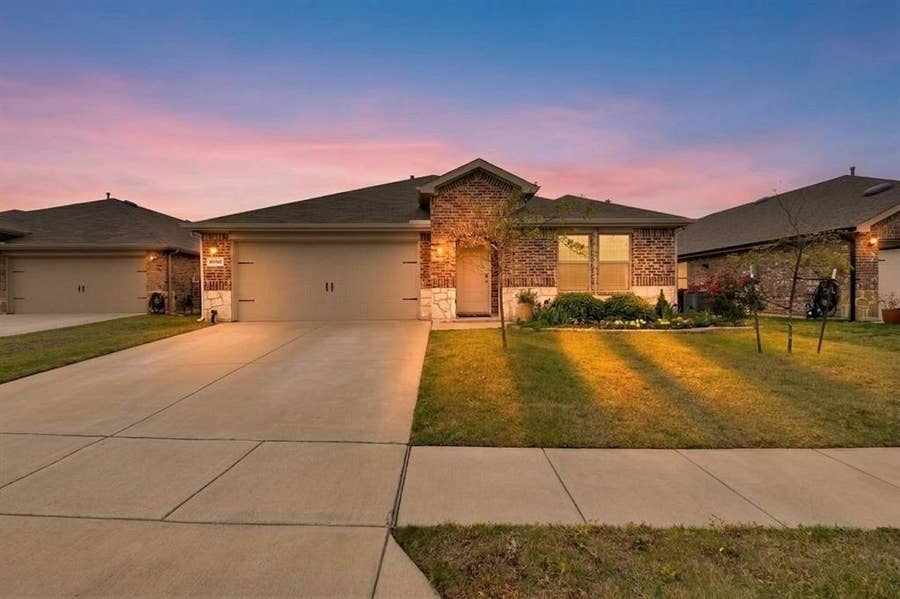 Property photo for 3223 Buttonbush Drive, Royse City, TX