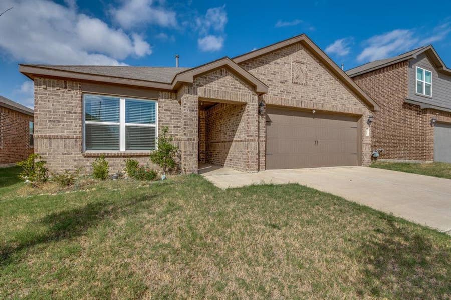 Property photo for 305 Shaw Creek Boulevard, Ferris, TX