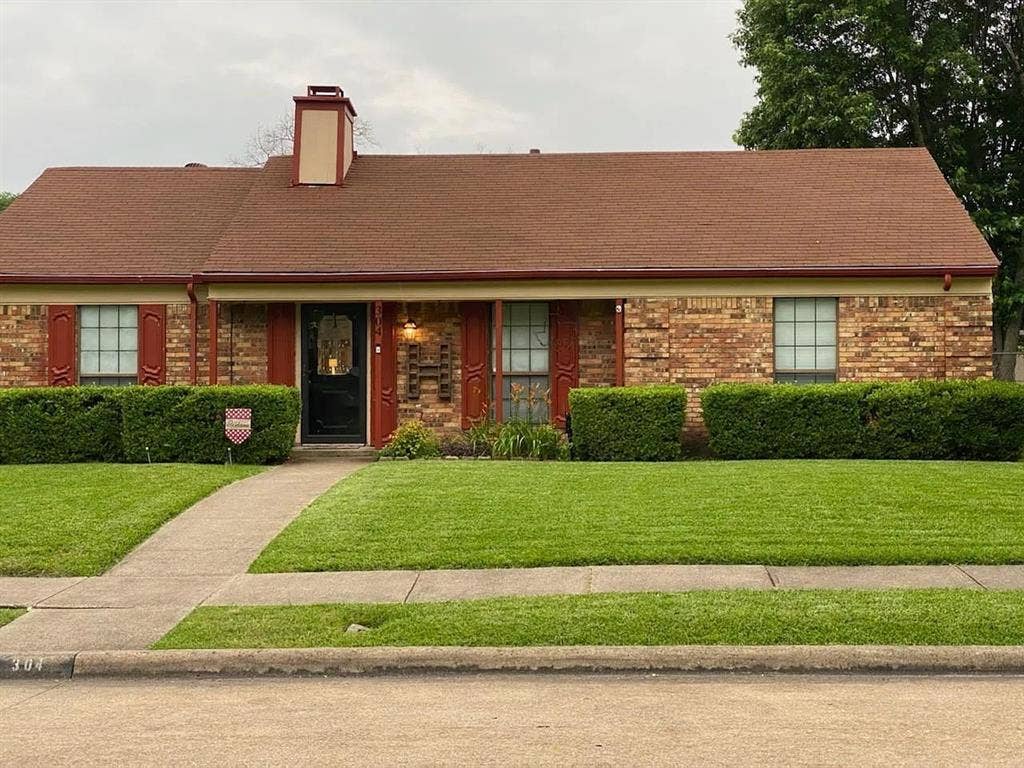 304 Ripplewood Drive, Mesquite, TX 75150 MORE PHOTOS SOON