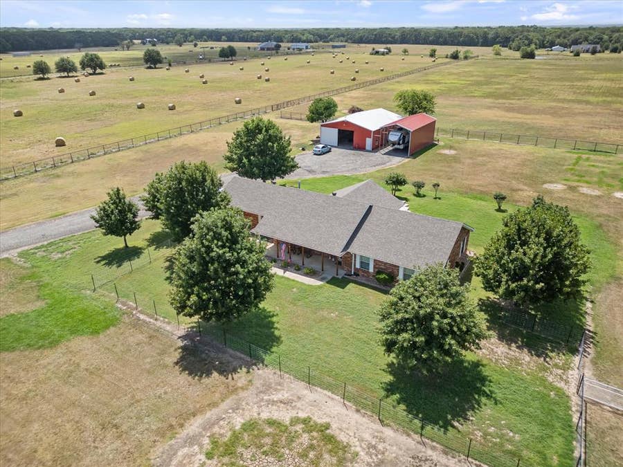 Property photo for 763 County Road 3505, Quinlan, TX