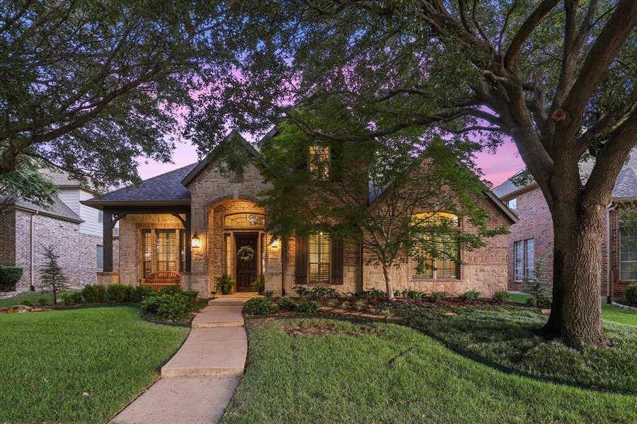 Property photo for 2324 Harrisburg Lane, Plano, TX