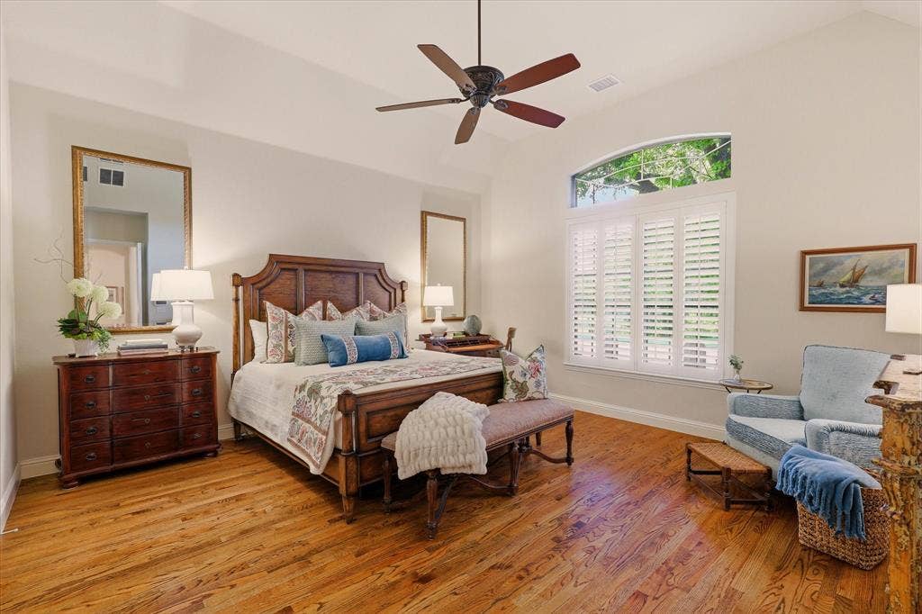2324 Harrisburg Lane, Plano, TX 75025 2324 Harrisburg Lane, Plano, TX 75025