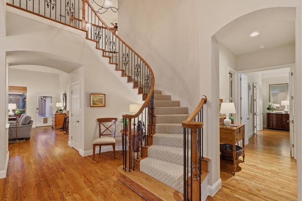 2324 Harrisburg Lane, Plano, TX 75025 2324 Harrisburg Lane, Plano, TX 75025