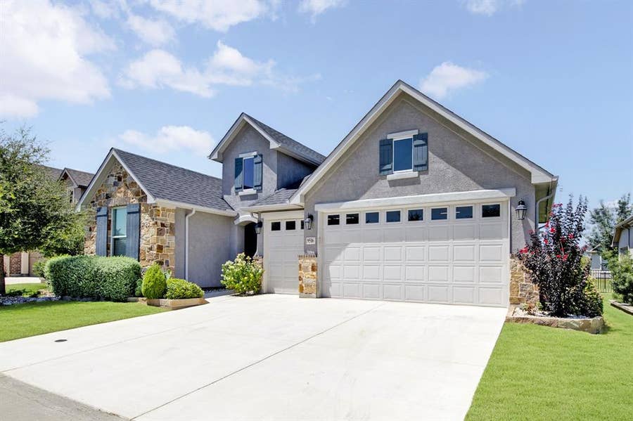 Property photo for 9516 Creekwood, Denton, TX