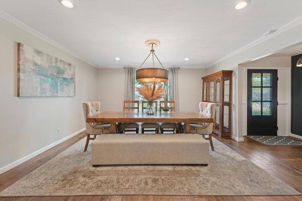 6138 N Jim Miller Road, Dallas, TX 75228 6138 N Jim Miller Road, Dallas, TX 75228