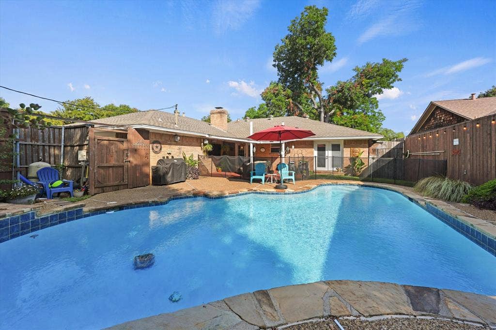 6138 N Jim Miller Road, Dallas, TX 75228 6138 N Jim Miller Road, Dallas, TX 75228