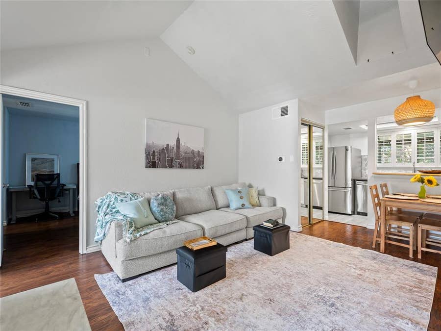 Property photo for 6220 Bentwood Trail, #205, Dallas, TX