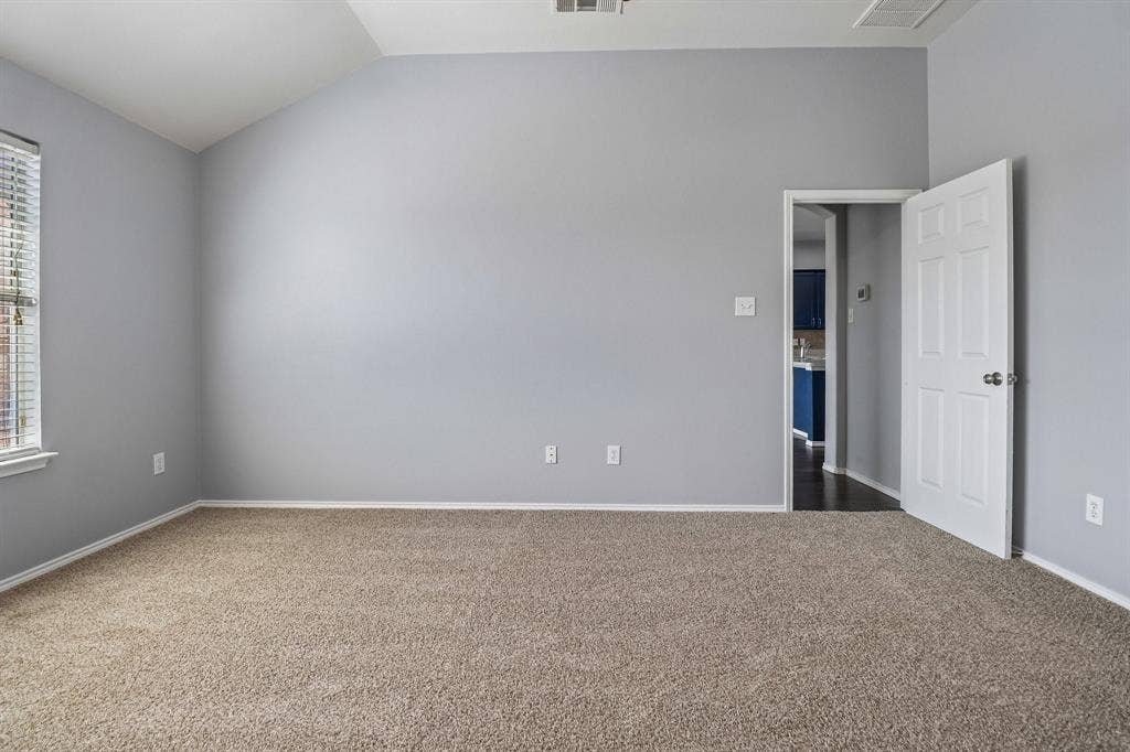 7905 Decoy Drive, Arlington, TX 76002 7905 Decoy Drive, Arlington, TX 76002