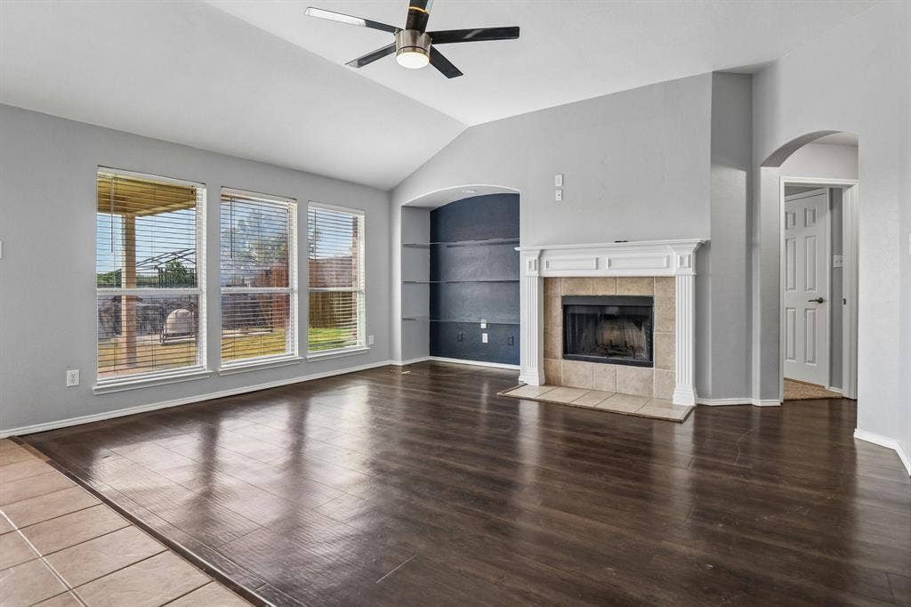 7905 Decoy Drive, Arlington, TX 76002 7905 Decoy Drive, Arlington, TX 76002