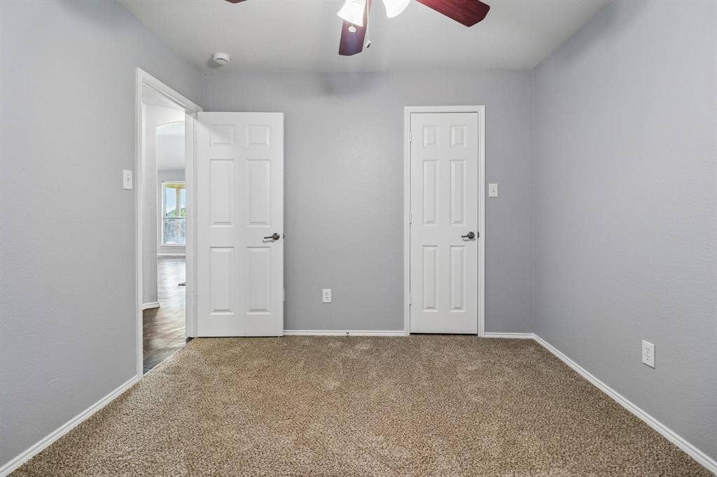 7905 Decoy Drive, Arlington, TX 76002 7905 Decoy Drive, Arlington, TX 76002