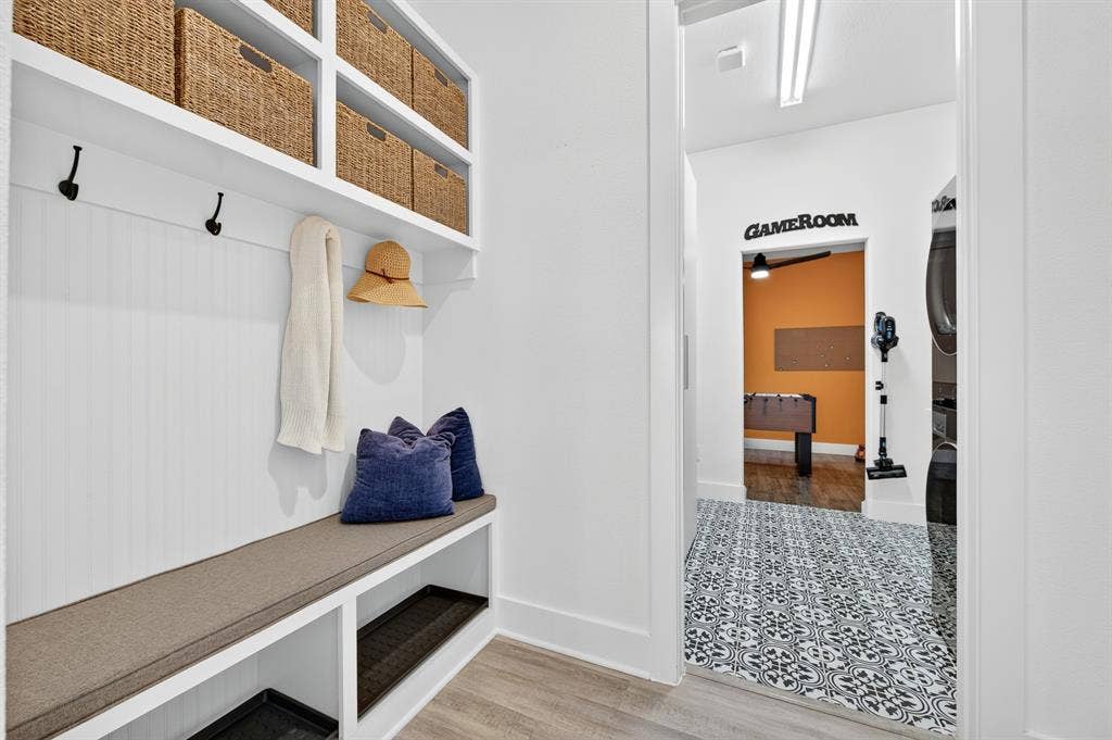 2809 Buckskin Lane, Northlake, TX 76247 Built-in bench seating with storage, integrated shelving, and wall-mounted hooks