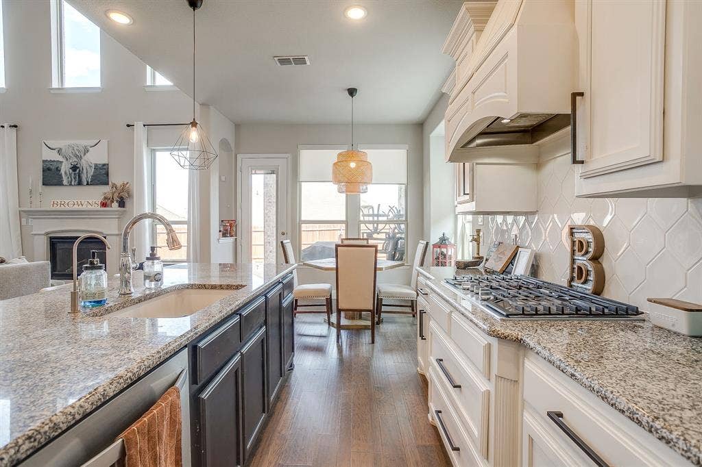621 Brody Trail, Aledo, TX 76008 621 Brody Trail, Aledo, TX 76008