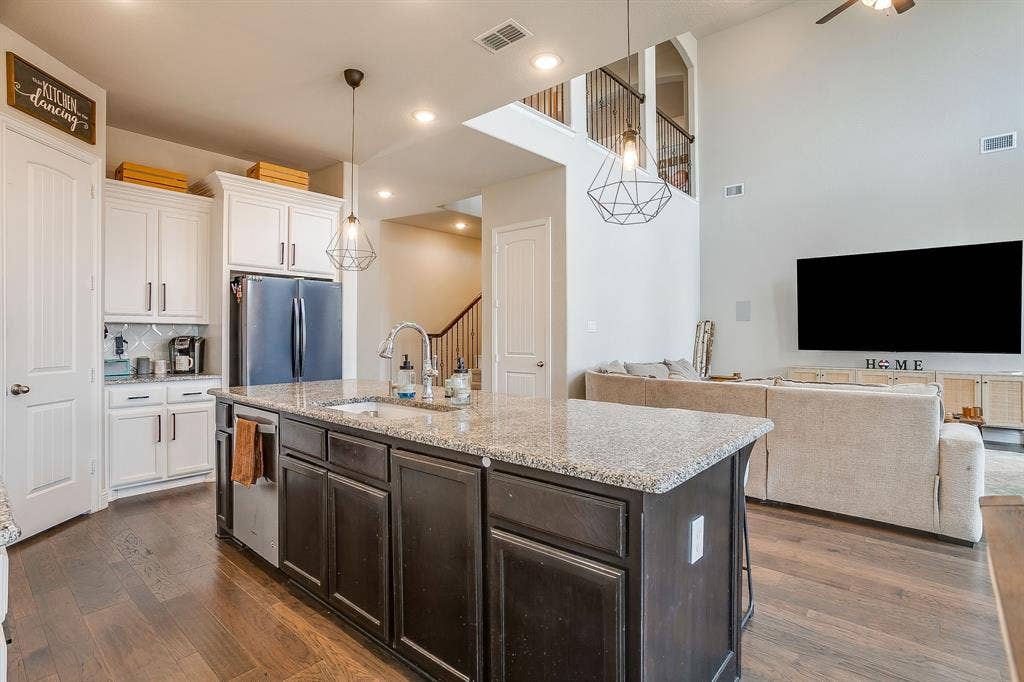 621 Brody Trail, Aledo, TX 76008 621 Brody Trail, Aledo, TX 76008