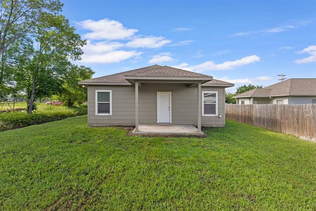 4210 Park Street, Greenville, TX 75401 4210 Park Street, Greenville, TX 75401