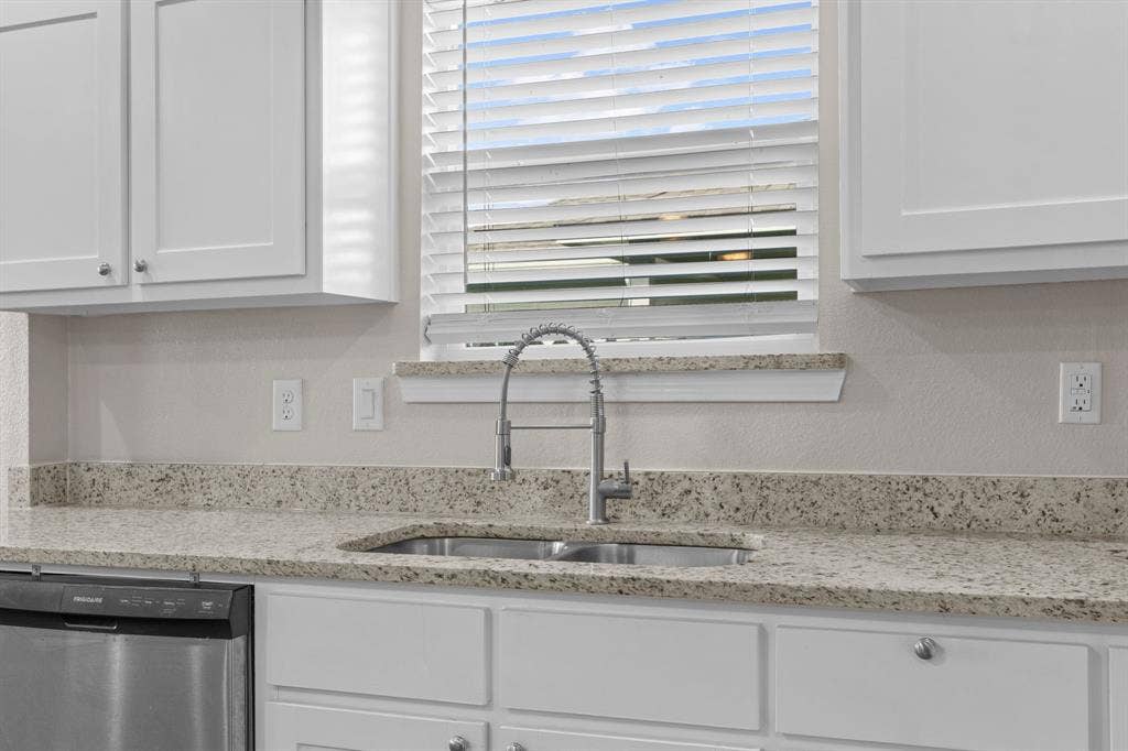 4210 Park Street, Greenville, TX 75401 4210 Park Street, Greenville, TX 75401