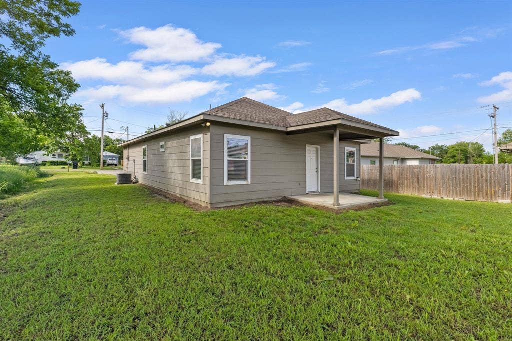 4210 Park Street, Greenville, TX 75401 4210 Park Street, Greenville, TX 75401
