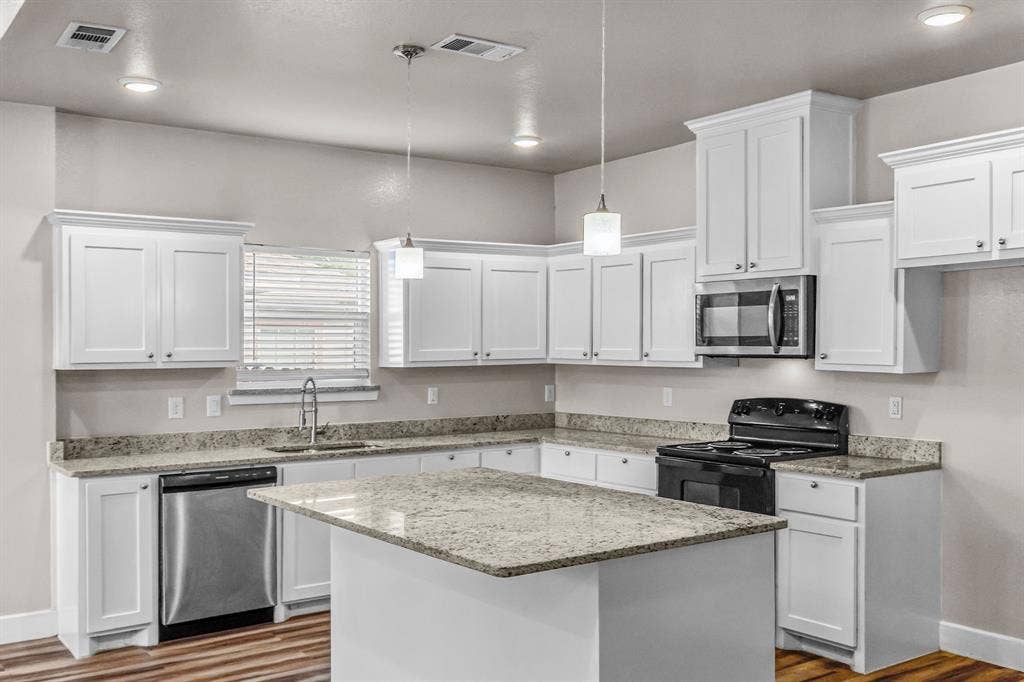4210 Park Street, Greenville, TX 75401 4210 Park Street, Greenville, TX 75401