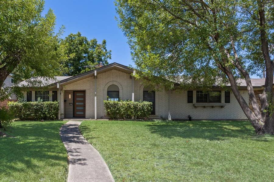 Property photo for 2917 Abston Drive, Mesquite, TX