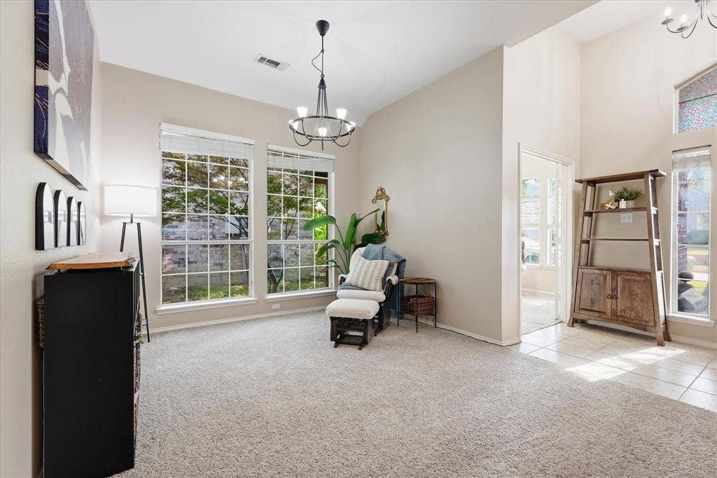 1621 Nicole Lane, Garland, TX 75040 1621 Nicole Lane, Garland, TX 75040