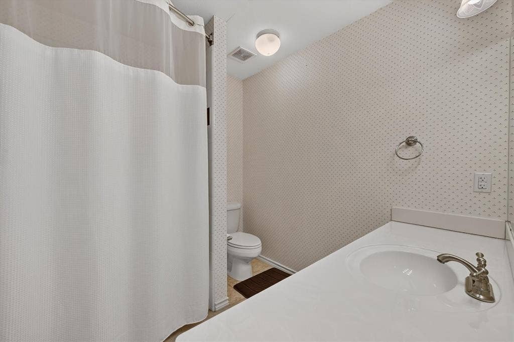 11071 Windjammer Drive, Frisco, TX 75036 11071 Windjammer Drive, Frisco, TX 75036