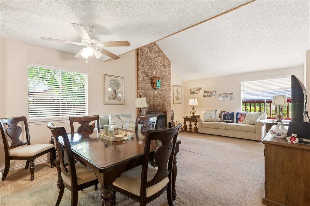3609 Sherrye Place, Plano, TX 75074 3609 Sherrye Place, Plano, TX 75074