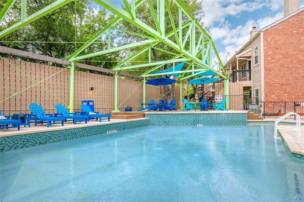 2809 W William Cannon Drive, #B202, Austin, TX 78745 50% Off First 4 Months of Rent!
