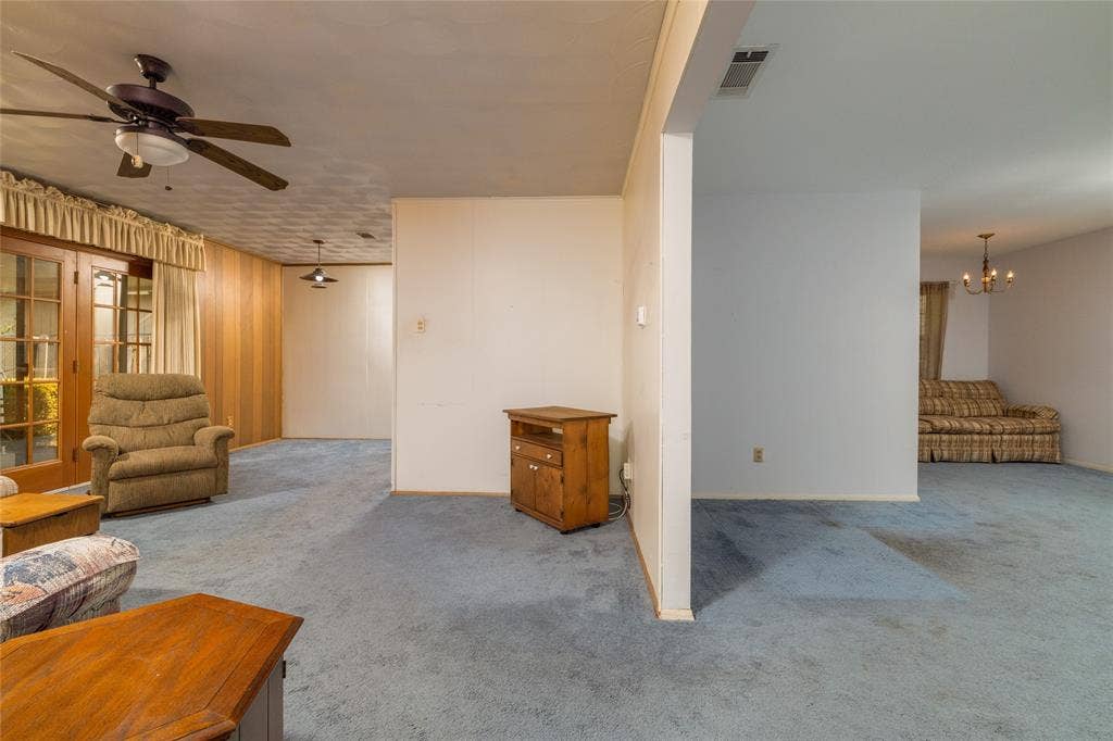 3605 Pleasant Run Road, Irving, TX 75062