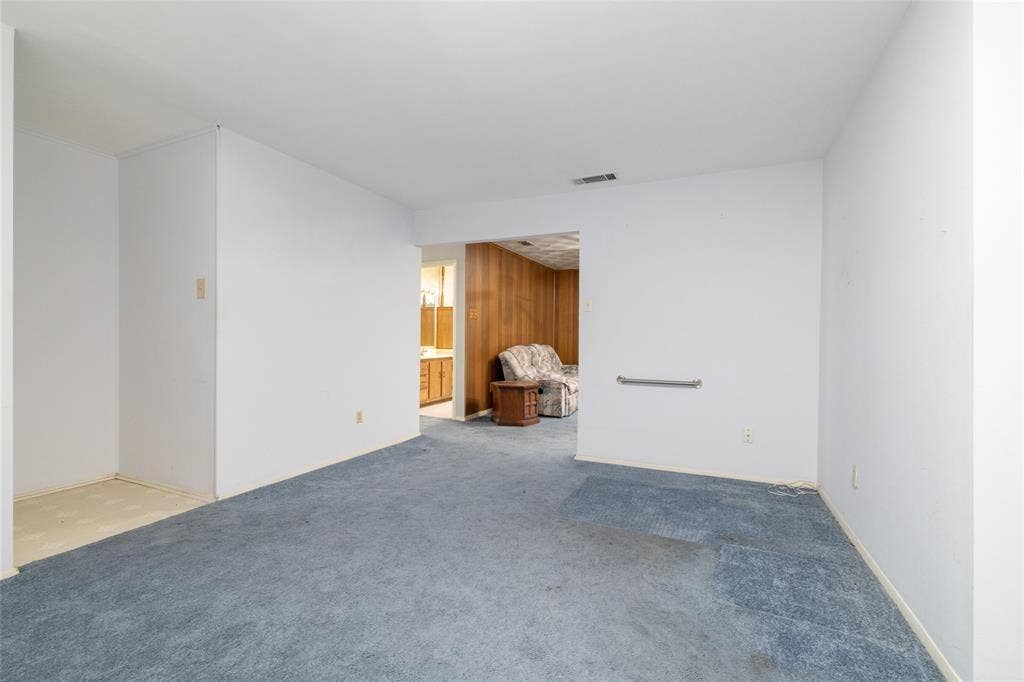 3605 Pleasant Run Road, Irving, TX 75062