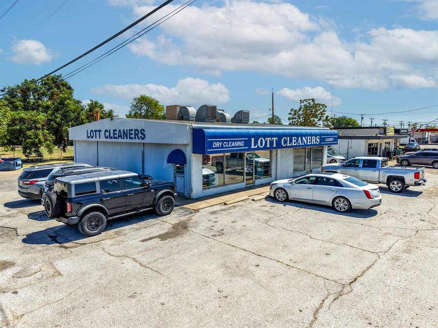 Property photo for 408 W Moore Avenue, Terrell, TX