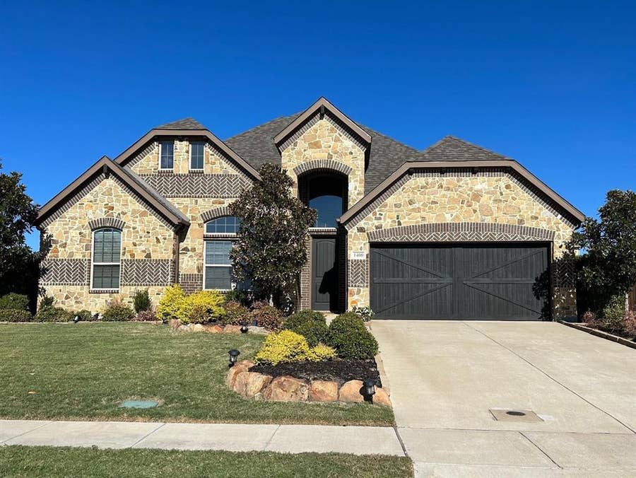 Property photo for 1400 Via Toscana Lane, McLendon Chisholm, TX