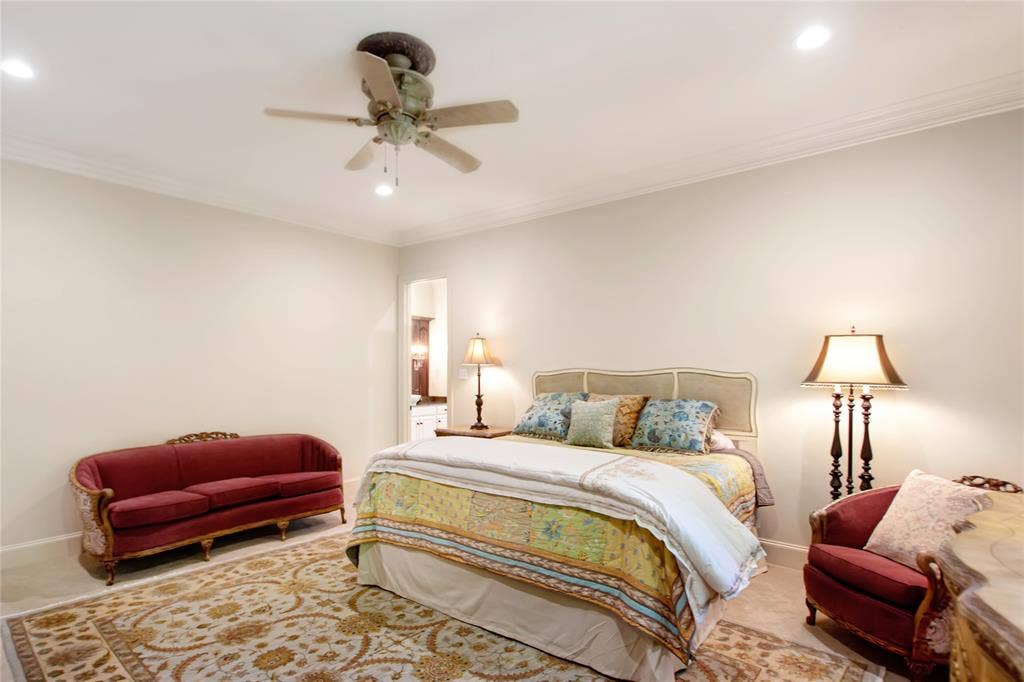 3889 Brighton Creek Circle, Tyler, TX 75707 3889 Brighton Creek Circle, Tyler, TX 75707